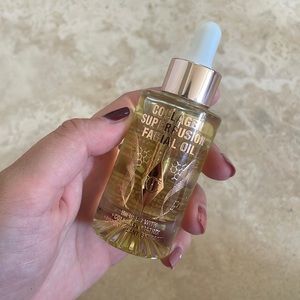 Charlotte tilbury collagen super fusion facial oil